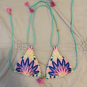 Victoria Secret tropical print bikini top (M)